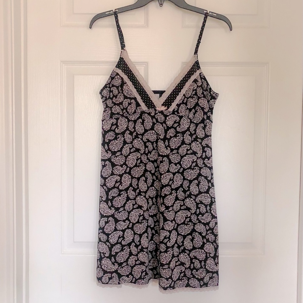 Cute Pink and Black Paisley Nightie